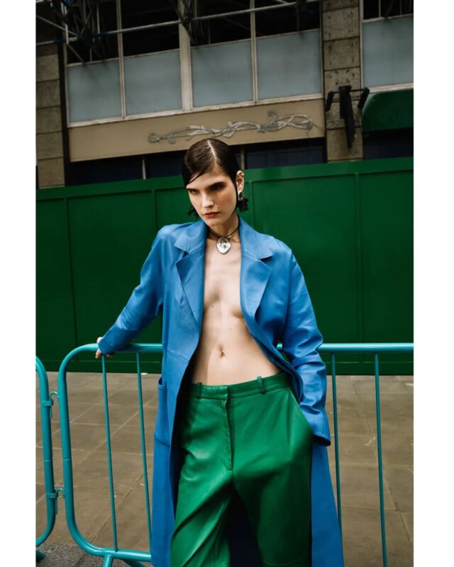 Indra Studios x Rollacoaster Magazine -Hybrid City
#inspire2gether 

Full story here

https://rollacoaster.tv/pages/indra_studios?_pos=1&_sid=318dda066&_ss=r

 London’s iconic landscape serves as a canvas for vivid colors and striking contrasts. This captivating interplay of colour and structure invites viewers to see London not just as a city, but as an ever-evolving work of art...

#indrastudios #rollacoastermagazine #hybridcity #fashioneditorial 

Photographey by Vlady Vala / @vladyvala

Photographers Assistant Yana Luhanova / @luhanovaphotography

Styling by Philip / @Liip

MUA Rosie Heley / @rosieheleymua

Hair by Marlene Andersson / @marlene.me.uk

Model Kateryna / @kateryna.lashko / @titaniummanagement

Retouching by Alejandro Beltran / @franciscobeltranpost

Production by @indrastudios

indrastudios.com